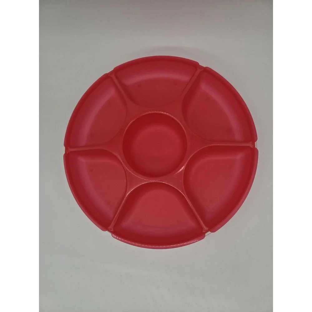 Tupperware Red Serving Center New‎ _ Tray and Lid Only